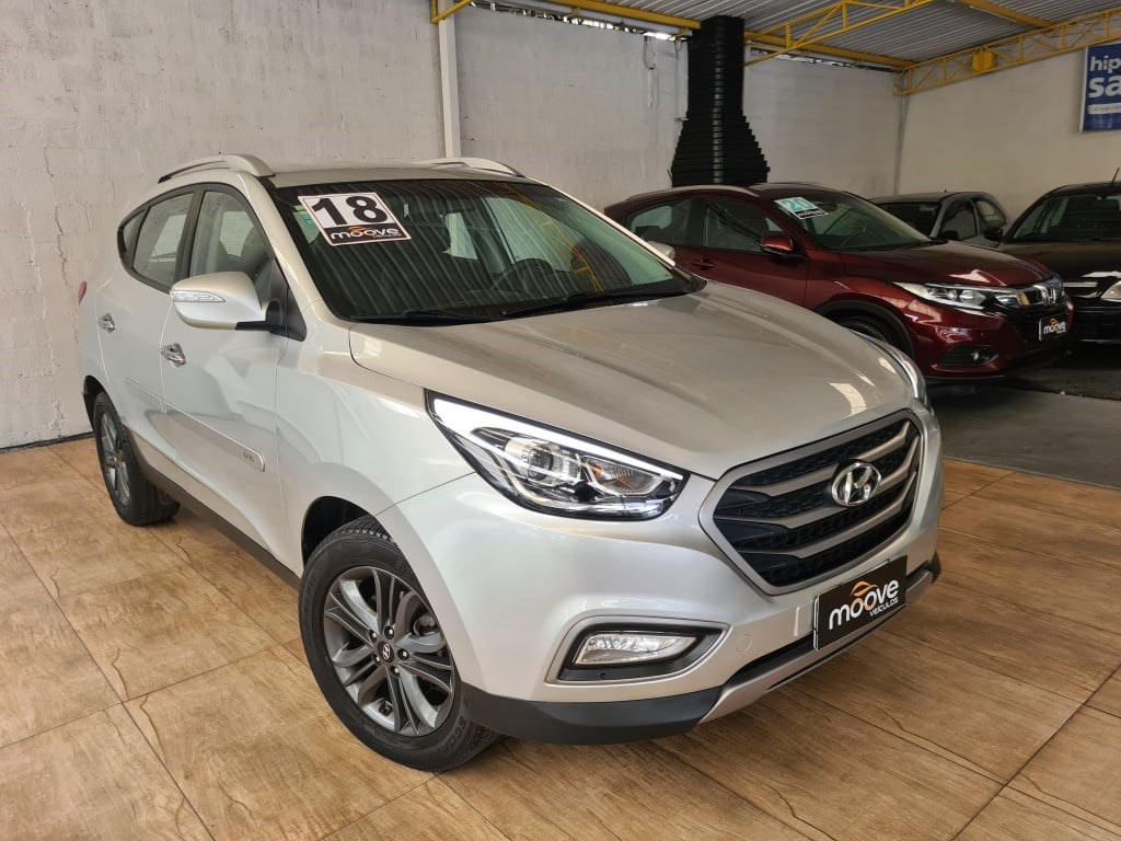 //www.autoline.com.br/carro/hyundai/ix35-20-gl-16v-flex-4p-automatico/2018/santo-andre-sp/23983057