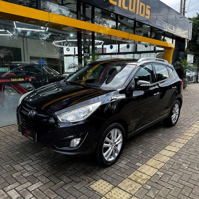 //www.autoline.com.br/carro/hyundai/ix35-20-16v-170cv-2wd-gasolina-4p-automatico/2013/canoas-rs/24358028
