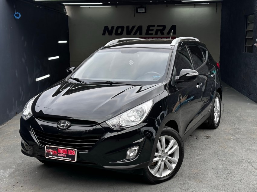 //www.autoline.com.br/carro/hyundai/ix35-20-16v-170cv-2wd-gasolina-4p-automatico/2013/porto-alegre-rs/24458899