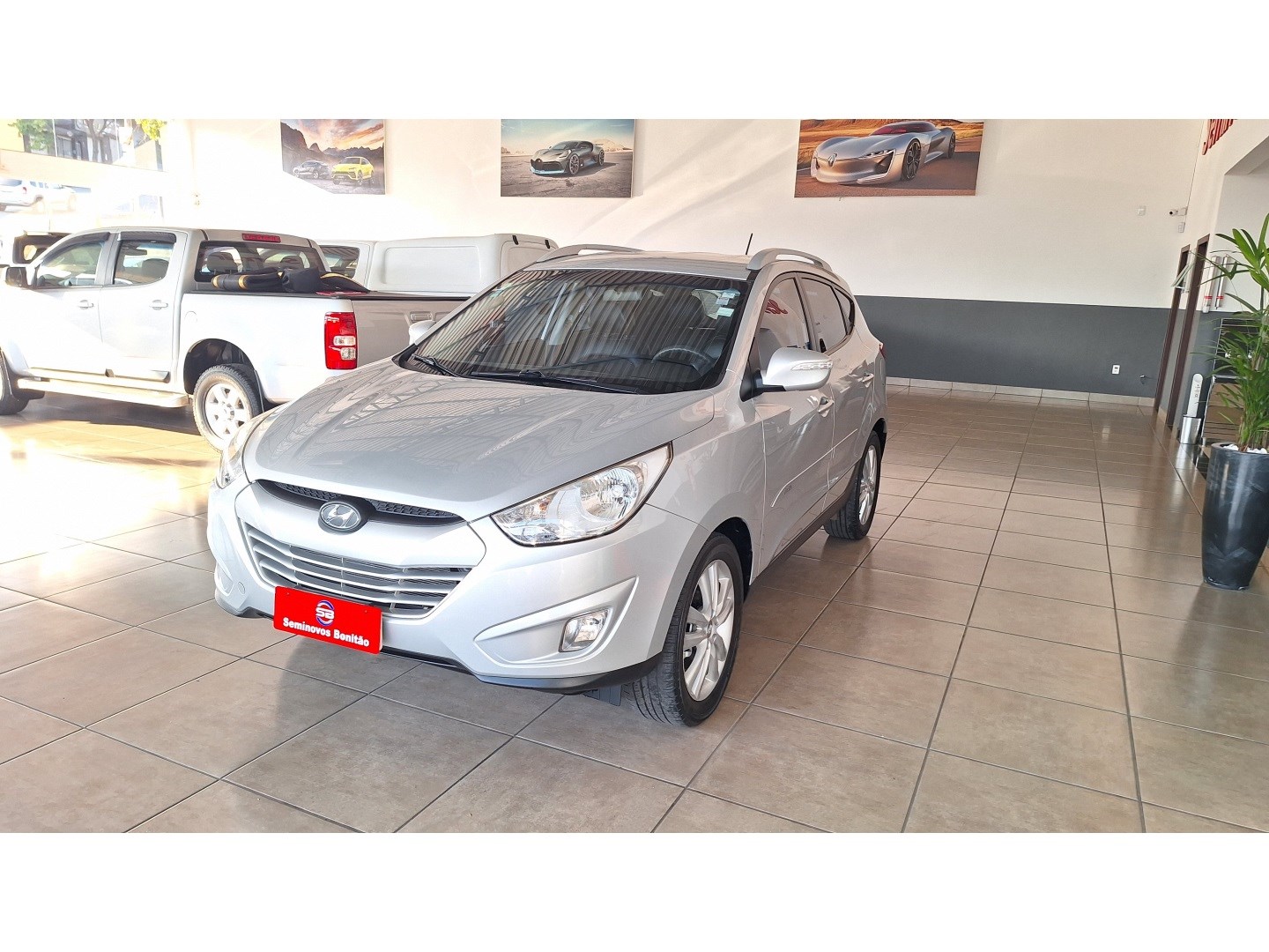 //www.autoline.com.br/carro/hyundai/ix35-20-gls-16v-flex-4p-automatico/2016/divinopolis-mg/24475489