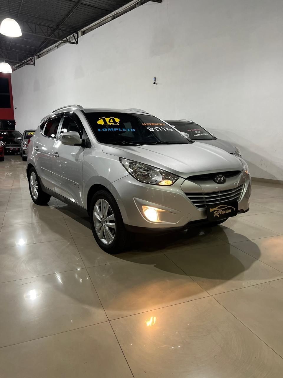 //www.autoline.com.br/carro/hyundai/ix35-20-16v-flex-4p-automatico/2014/sao-paulo-sp/24798536