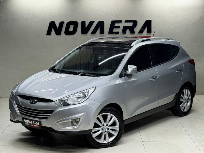 //www.autoline.com.br/carro/hyundai/ix35-20-gls-16v-gasolina-4p-automatico/2011/porto-alegre-rs/24852679