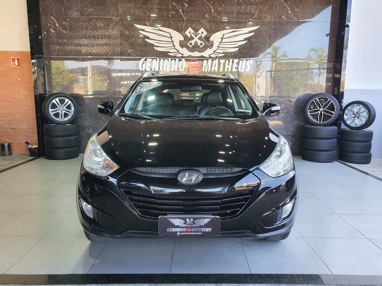 //www.autoline.com.br/carro/hyundai/ix35-20-16v-flex-4p-automatico/2014/campos-dos-goytacazes-rj/24920270