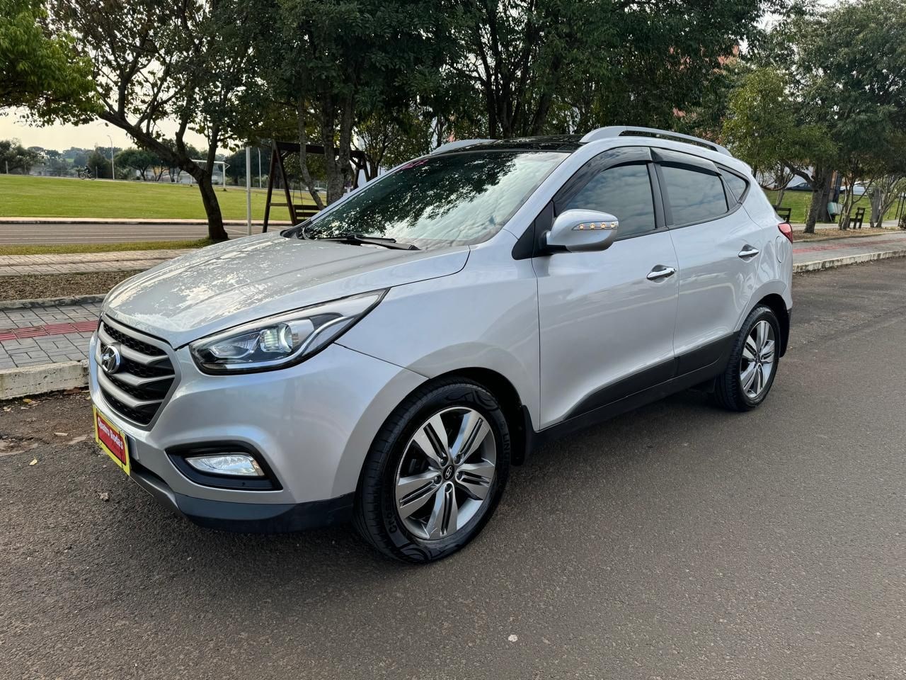 //www.autoline.com.br/carro/hyundai/ix35-20-gl-16v-flex-4p-automatico/2017/faxinal-dos-guedes-sc/24921220