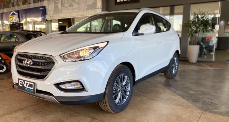//www.autoline.com.br/carro/hyundai/ix35-20-gl-16v-flex-4p-automatico/2021/brasilia-df/24935699