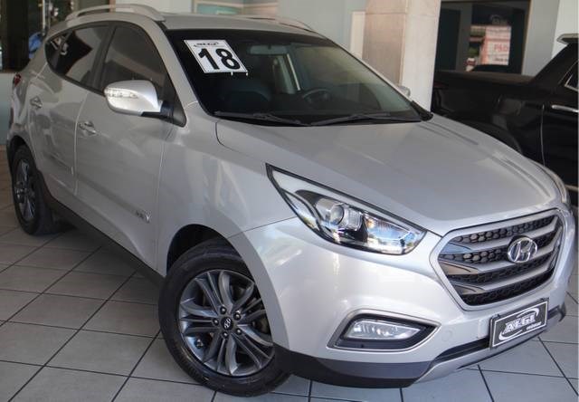 //www.autoline.com.br/carro/hyundai/ix35-20-gl-16v-flex-4p-automatico/2018/rio-de-janeiro-rj/24989431