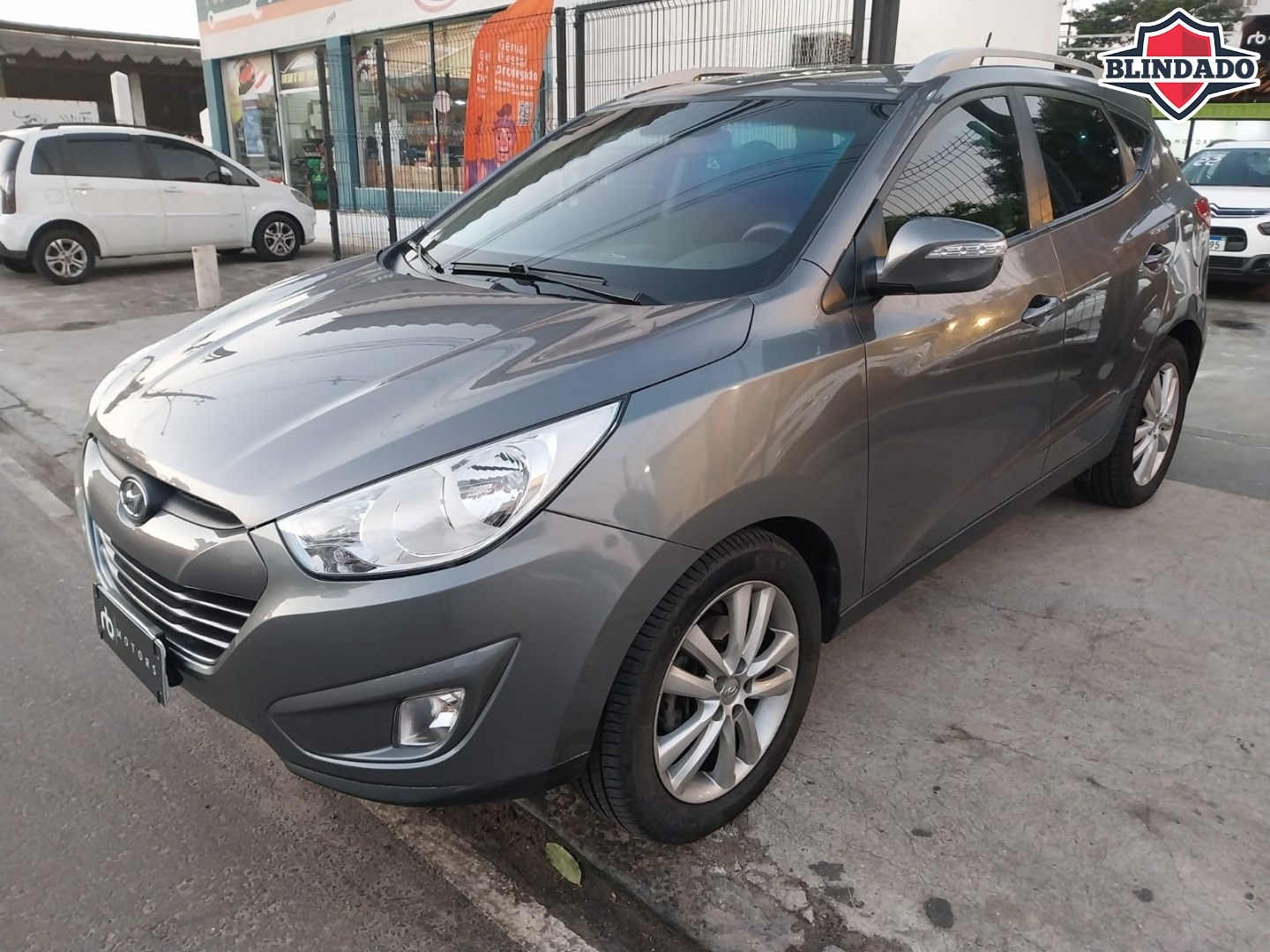 //www.autoline.com.br/carro/hyundai/ix35-20-gls-16v-flex-4p-automatico/2016/rio-de-janeiro-rj/24994150