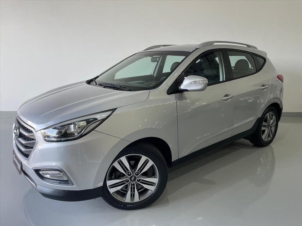 //www.autoline.com.br/carro/hyundai/ix35-20-gls-16v-flex-4p-automatico/2017/campinas-sp/25024101