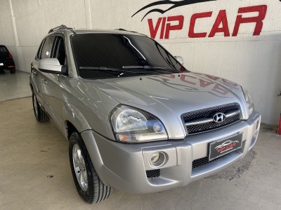 //www.autoline.com.br/carro/hyundai/tucson-20-gl-16v-gasolina-4p-automatico/2008/guarulhos-sp/23623722