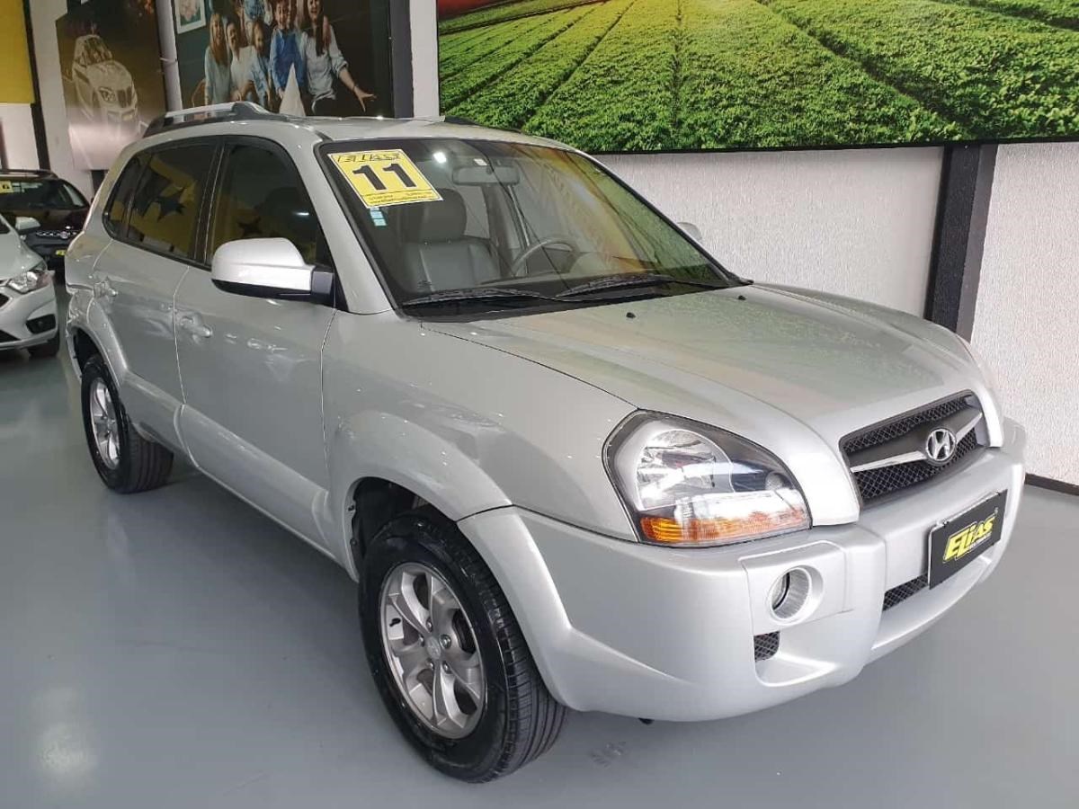 //www.autoline.com.br/carro/hyundai/tucson-20-gls-16v-gasolina-4p-automatico/2011/cascavel-pr/24878172