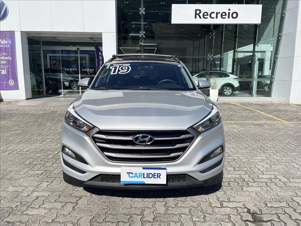 //www.autoline.com.br/carro/hyundai/tucson-16-gls-16v-gasolina-4p-turbo-automatizado/2019/rio-de-janeiro-rj/24932235