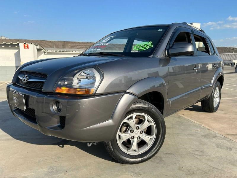 //www.autoline.com.br/carro/hyundai/tucson-20-gls-16v-flex-4p-automatico/2016/sao-paulo-sp/24982159