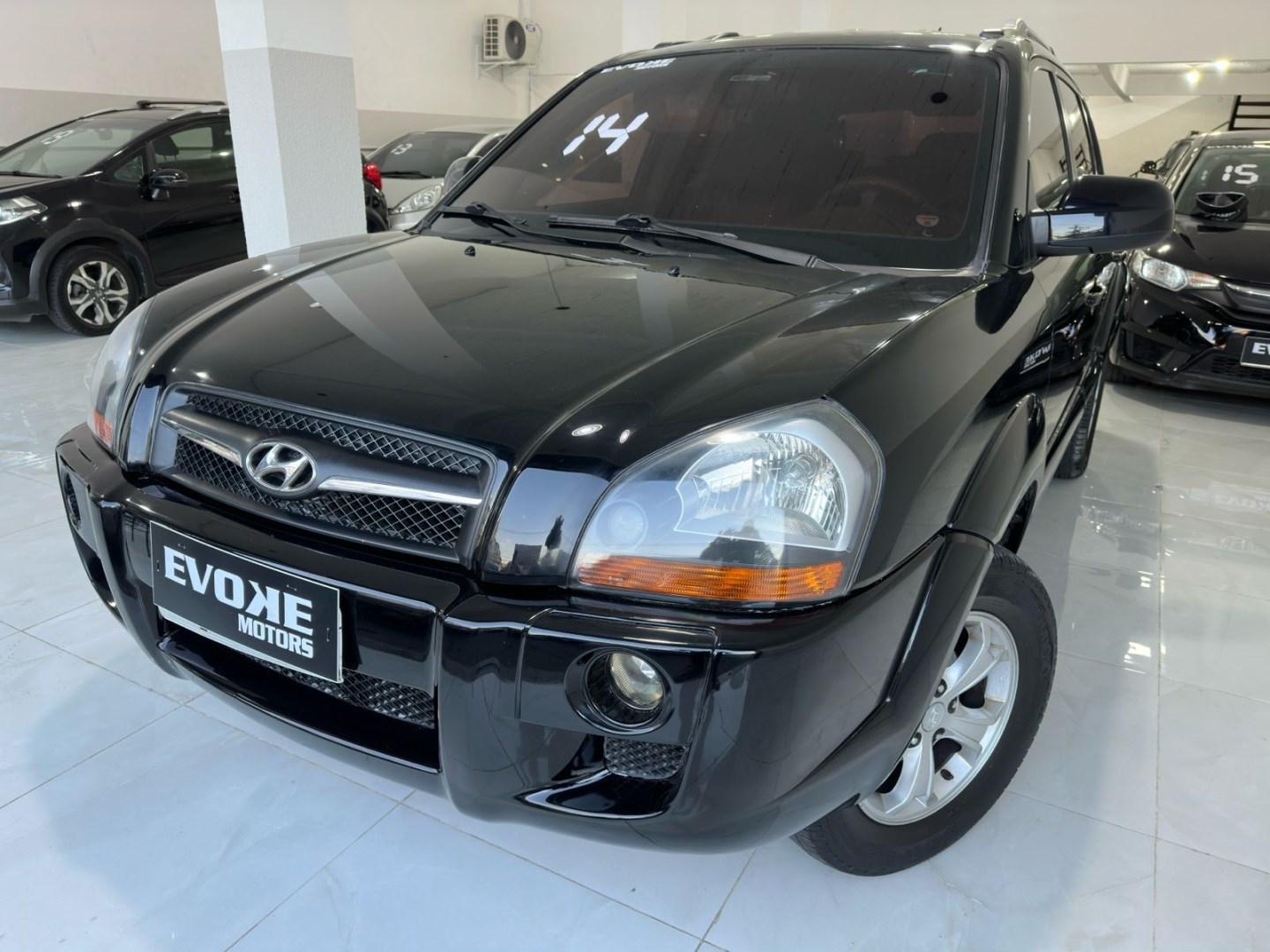 //www.autoline.com.br/carro/hyundai/tucson-20-gls-16v-flex-4p-automatico/2014/rio-de-janeiro-rj/24983620