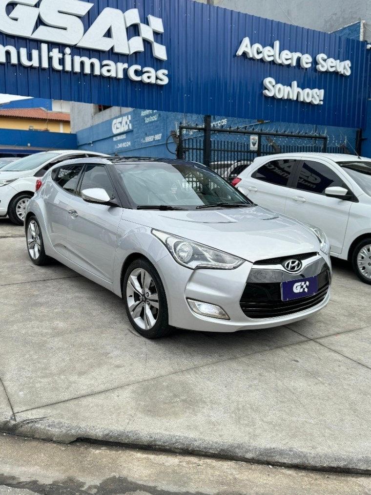//www.autoline.com.br/carro/hyundai/veloster-16-16v-gasolina-4p-automatico/2013/sorocaba-sp/24898398