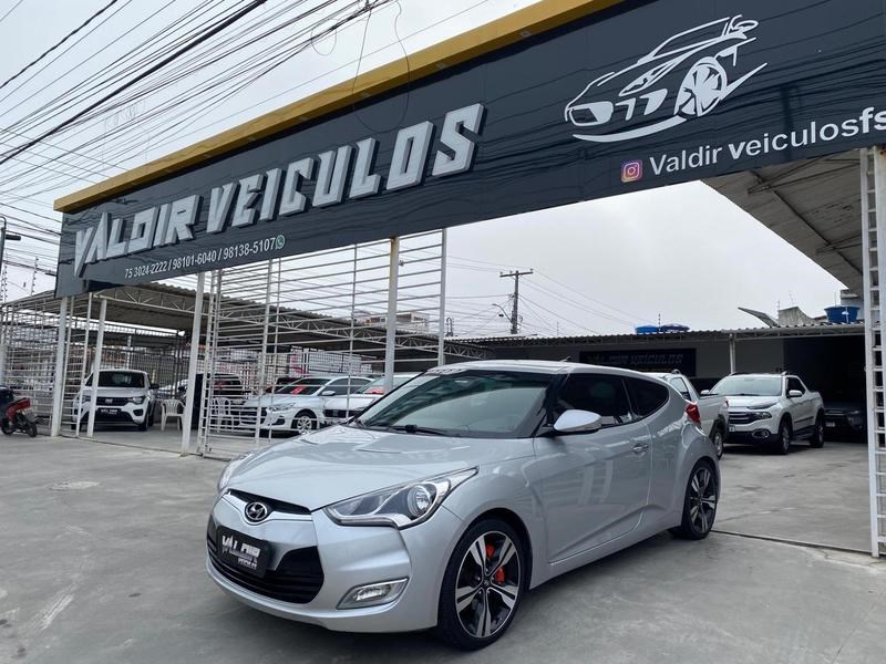 //www.autoline.com.br/carro/hyundai/veloster-16-16v-gasolina-4p-automatico/2013/feira-de-santana-ba/25005669