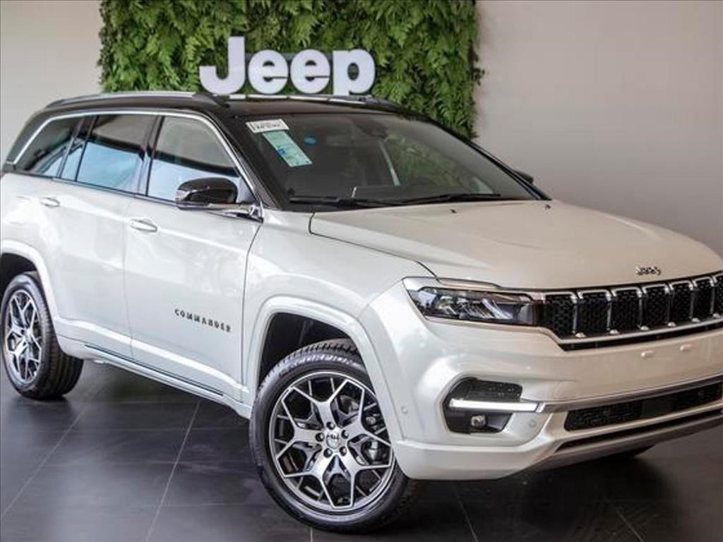 //www.autoline.com.br/carro/jeep/commander-20-td380-overland-diesel-4p-4x4-turbo-automat/2025/valparaiso-de-goias-go/23924319