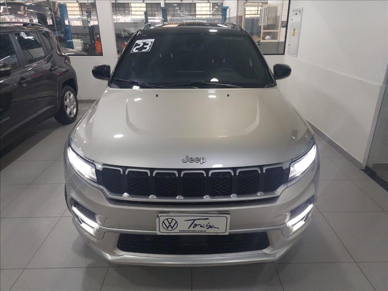 //www.autoline.com.br/carro/jeep/commander-13-t270-overland-16v-flex-4p-turbo-automatico/2023/sao-paulo-sp/24860675