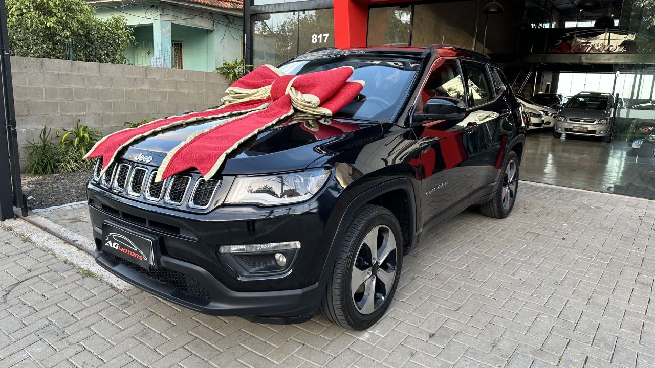 //www.autoline.com.br/carro/jeep/compass-20-longitude-16v-flex-4p-automatico/2017/porto-alegre-rs/22584244