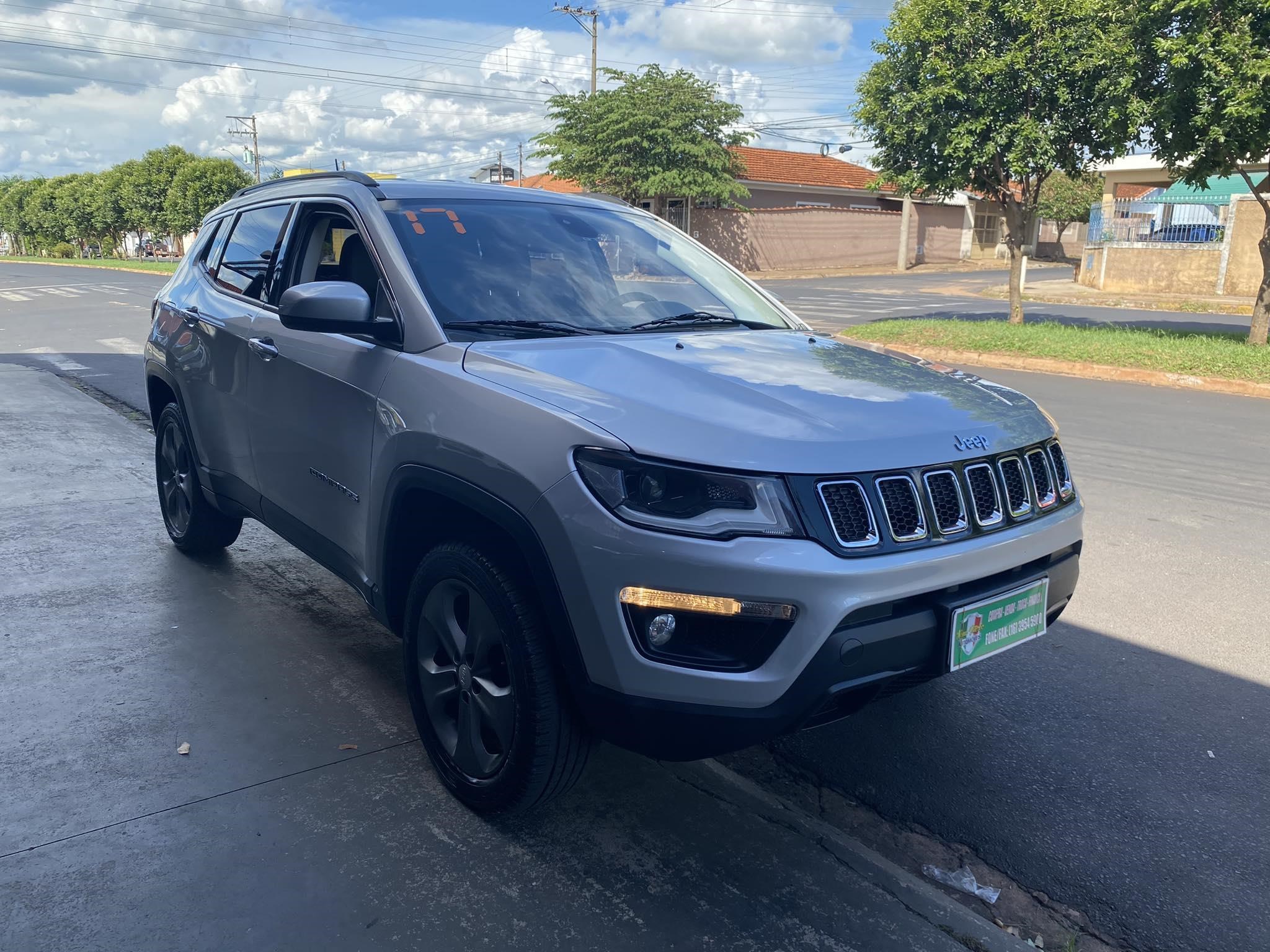 //www.autoline.com.br/carro/jeep/compass-20-longitude-16v-diesel-4p-4x4-turbo-automati/2017/santa-rosa-de-viterbo-sp/23471869