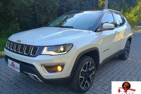 //www.autoline.com.br/carro/jeep/compass-20-limited-16v-diesel-4p-4x4-turbo-automatico/2020/guaiba-rs/23624370