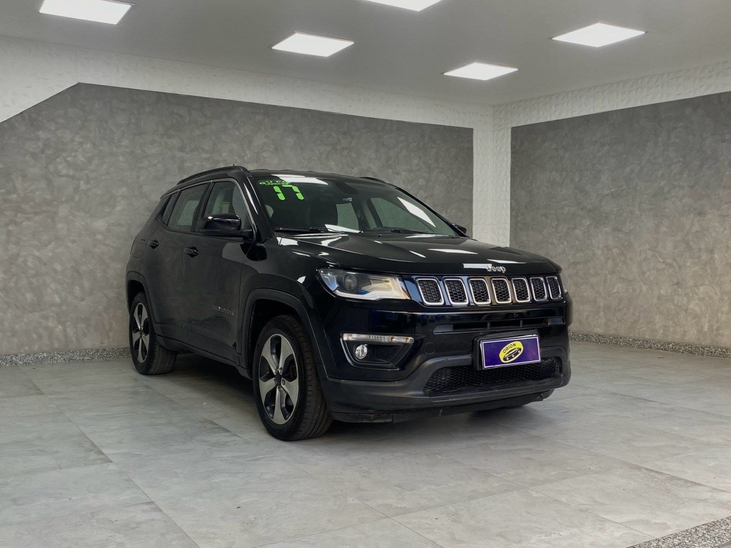 //www.autoline.com.br/carro/jeep/compass-20-limited-16v-flex-4p-automatico/2017/rio-de-janeiro-rj/23685132