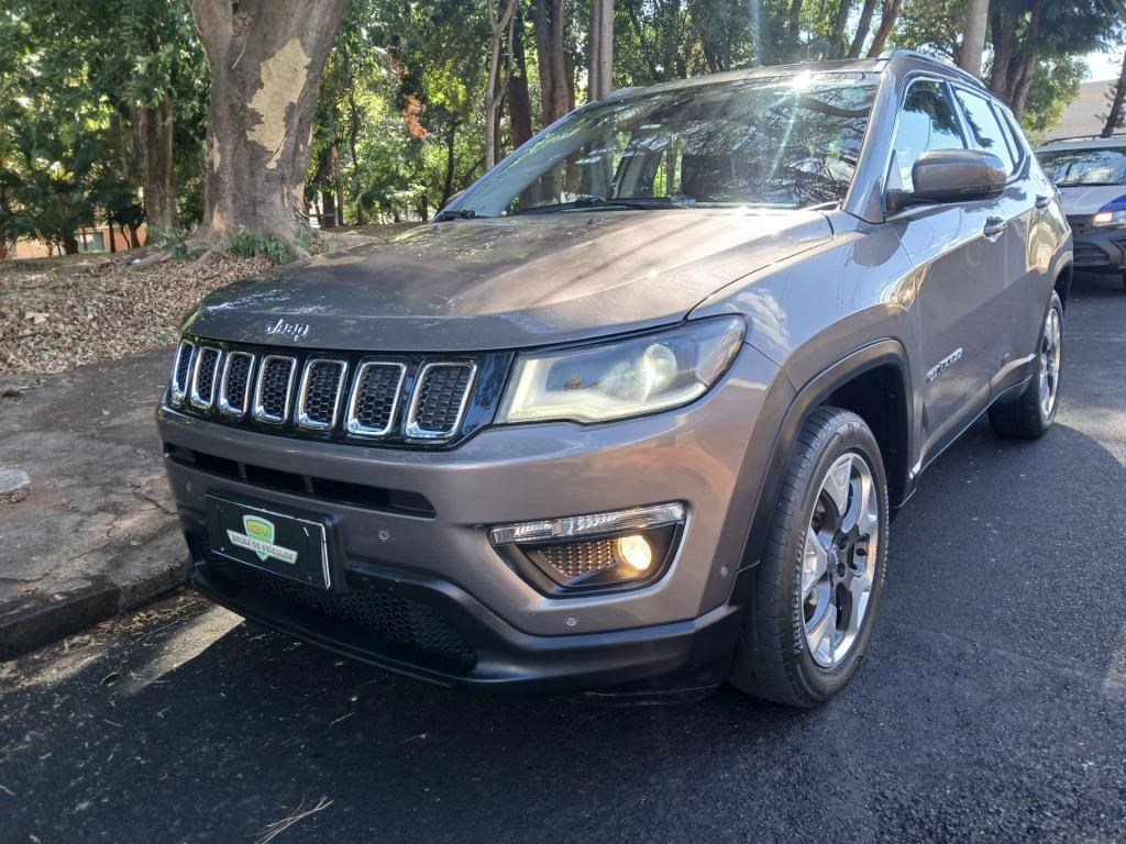 //www.autoline.com.br/carro/jeep/compass-20-longitude-16v-flex-4p-automatico/2020/ribeirao-preto-sp/23825813