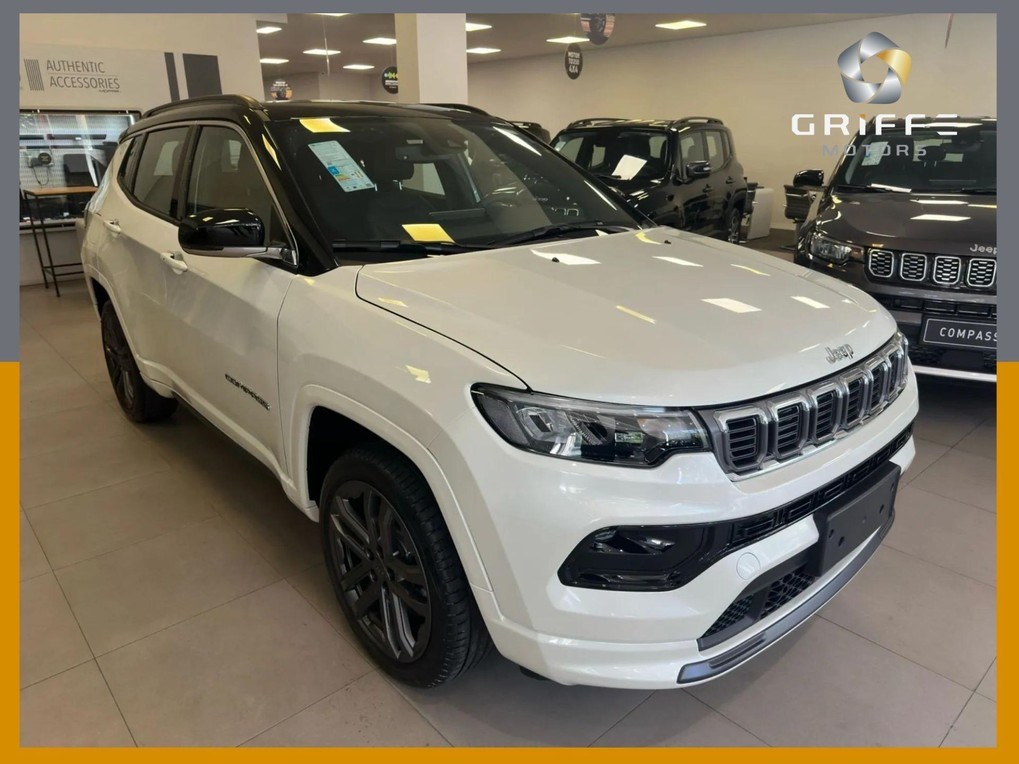 //www.autoline.com.br/carro/jeep/compass-20-hurricane-overland-16v-gasolina-4p-4x4-tur/2025/sao-paulo-sp/24210583