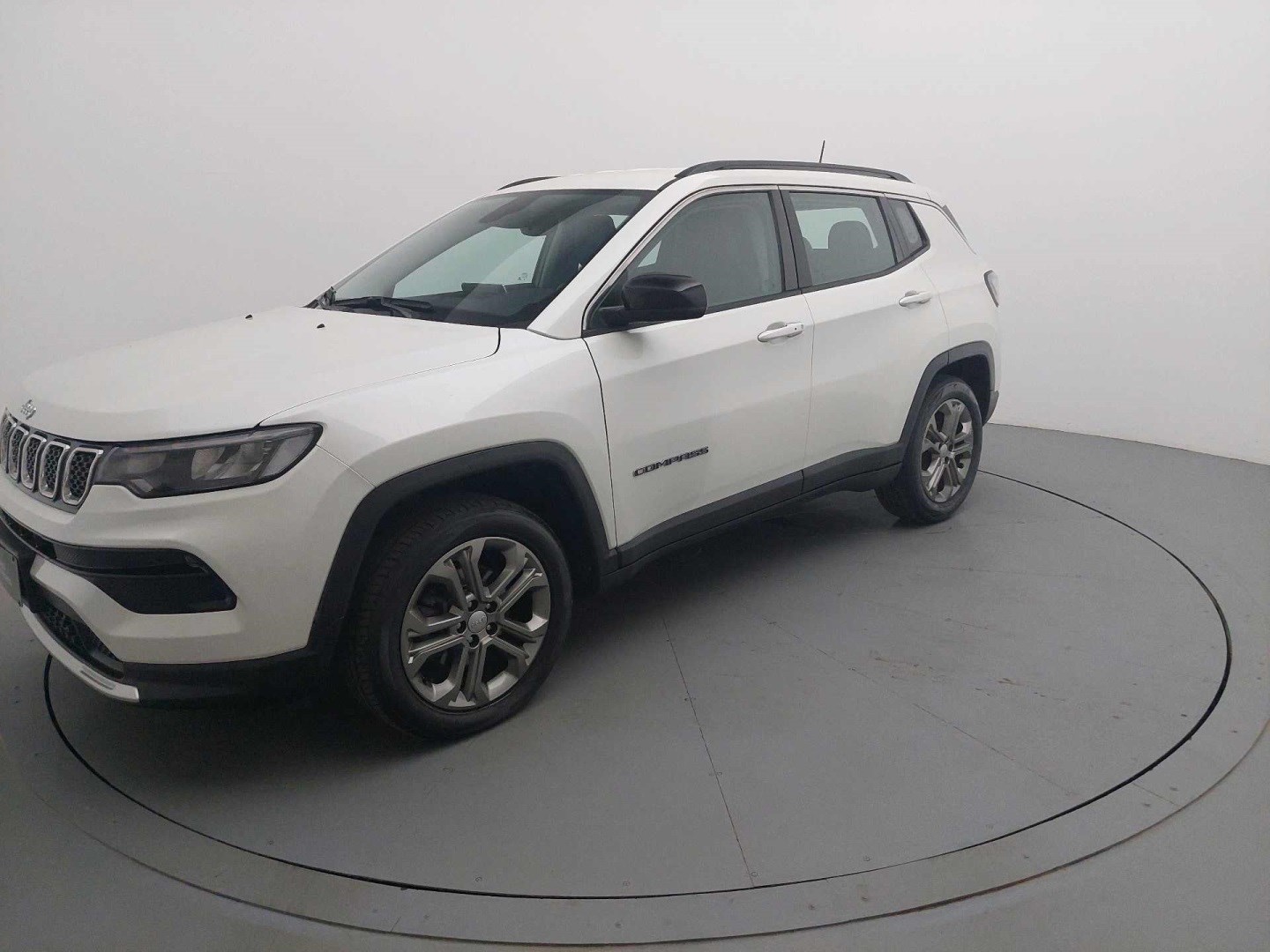 //www.autoline.com.br/carro/jeep/compass-13-t270-longitude-16v-flex-4p-turbo-automatic/2023/goiania-go/24232511
