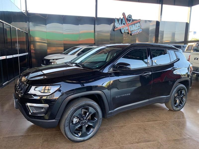 //www.autoline.com.br/carro/jeep/compass-20-night-eagle-16v-diesel-4p-4x4-turbo-automa/2018/jatai-go/24524440