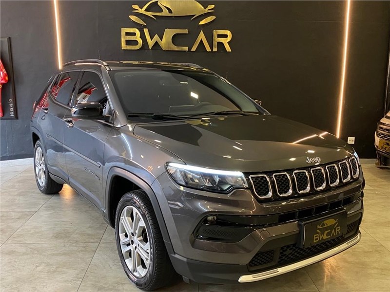 //www.autoline.com.br/carro/jeep/compass-13-t270-longitude-16v-flex-4p-turbo-automatic/2022/sao-paulo-sp/24580035