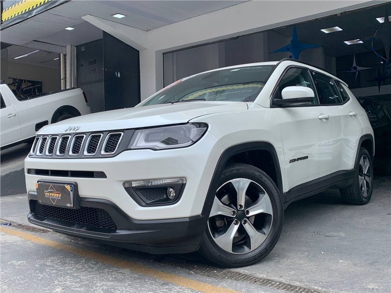 //www.autoline.com.br/carro/jeep/compass-20-sport-16v-flex-4p-automatico/2021/sao-joao-de-meriti-rj/24585148