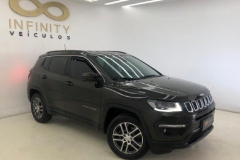 //www.autoline.com.br/carro/jeep/compass-20-sport-16v-flex-4p-automatico/2021/recife-pe/24674910