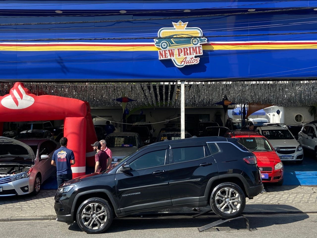 //www.autoline.com.br/carro/jeep/compass-13-t270-longitude-16v-flex-4p-turbo-automatic/2023/sao-paulo-sp/24825951