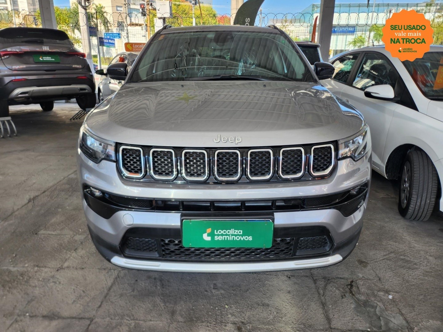 //www.autoline.com.br/carro/jeep/compass-13-t270-longitude-16v-flex-4p-turbo-automatic/2022/sao-paulo-sp/24830414