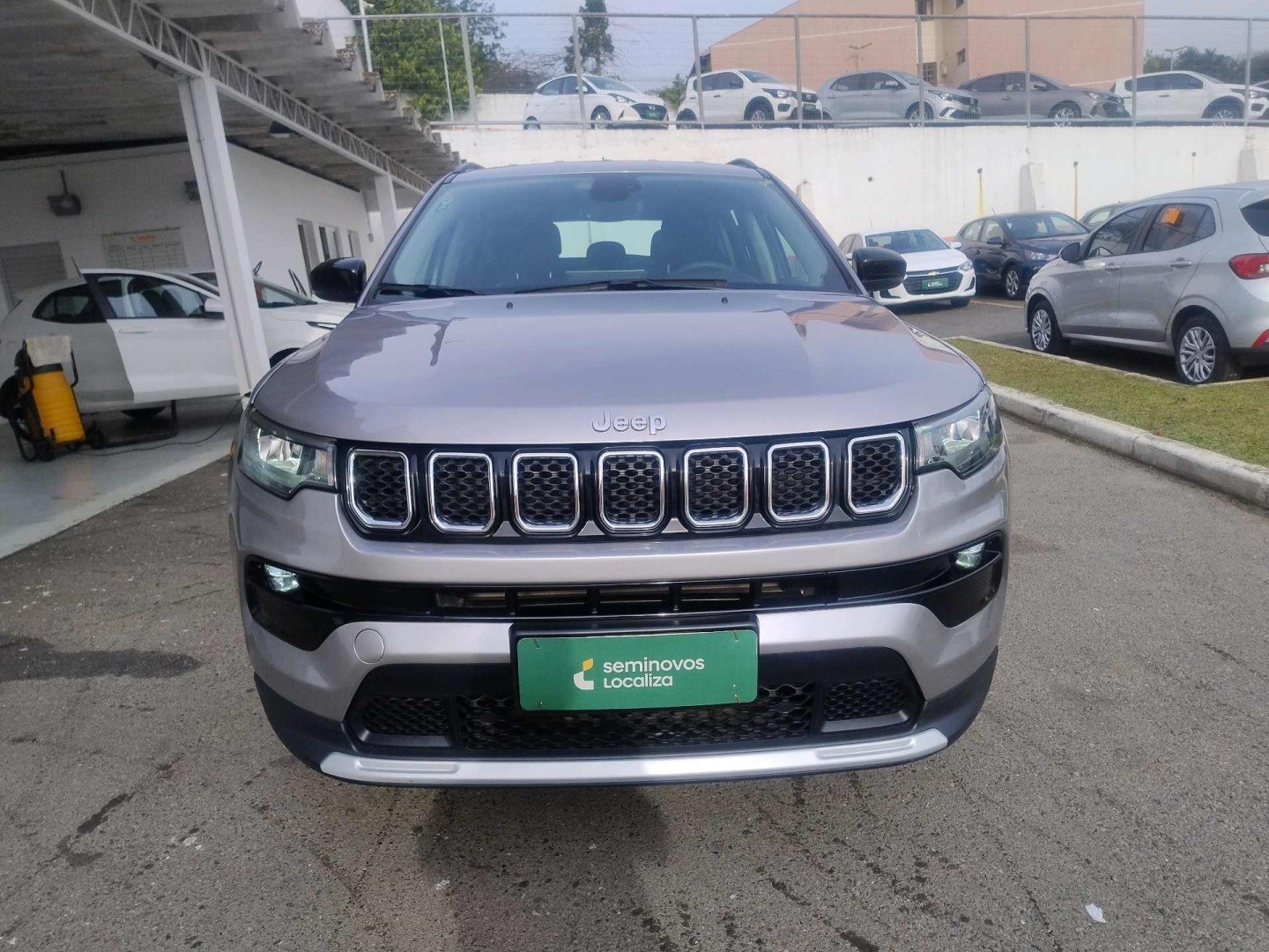 //www.autoline.com.br/carro/jeep/compass-13-t270-longitude-16v-flex-4p-turbo-automatic/2022/curitiba-pr/24835213