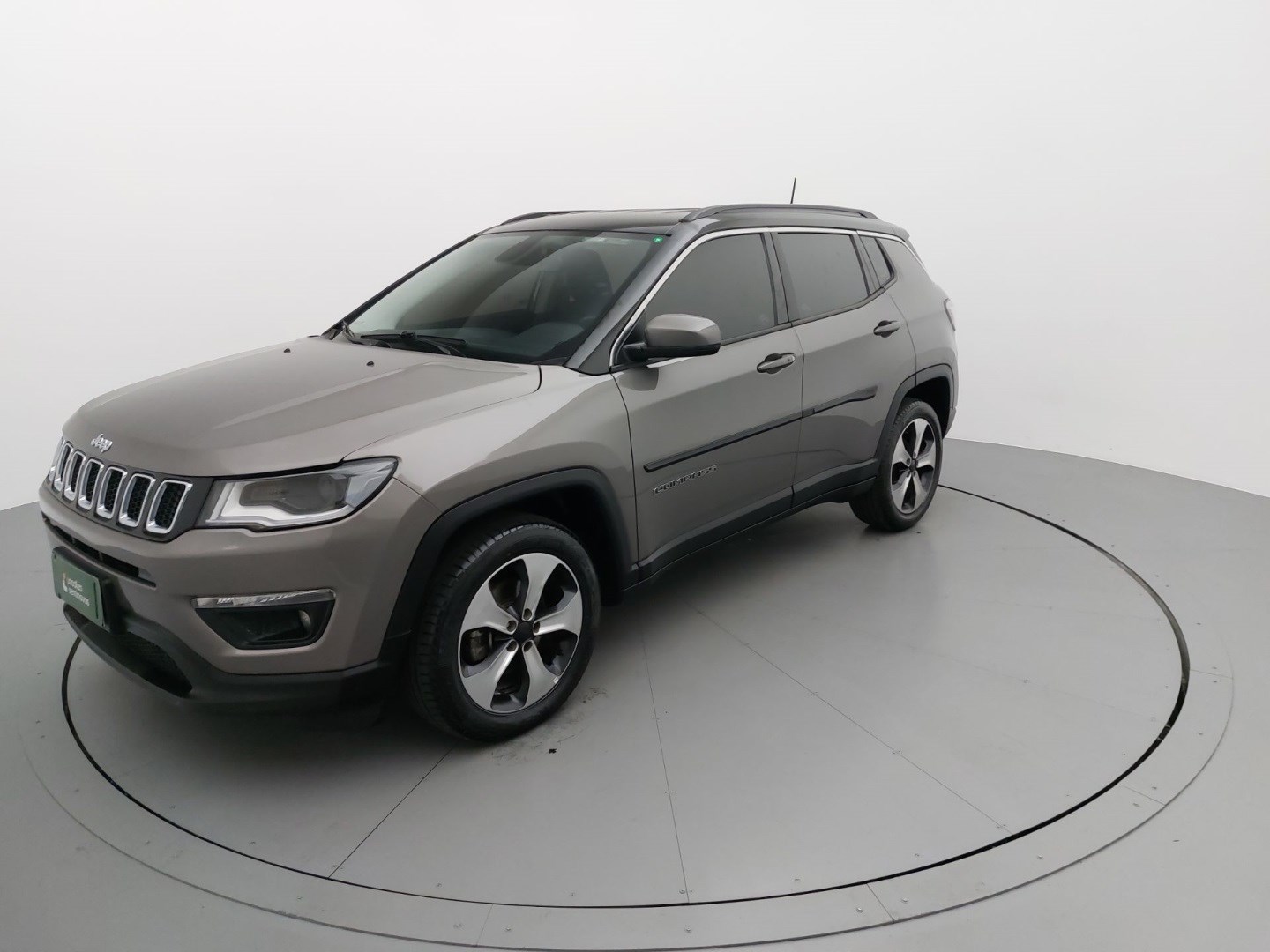//www.autoline.com.br/carro/jeep/compass-20-sport-16v-flex-4p-automatico/2021/maringa-pr/24836402
