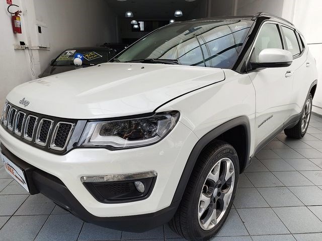//www.autoline.com.br/carro/jeep/compass-20-longitude-16v-diesel-4p-4x4-turbo-automati/2020/sao-paulo-sp/24850703