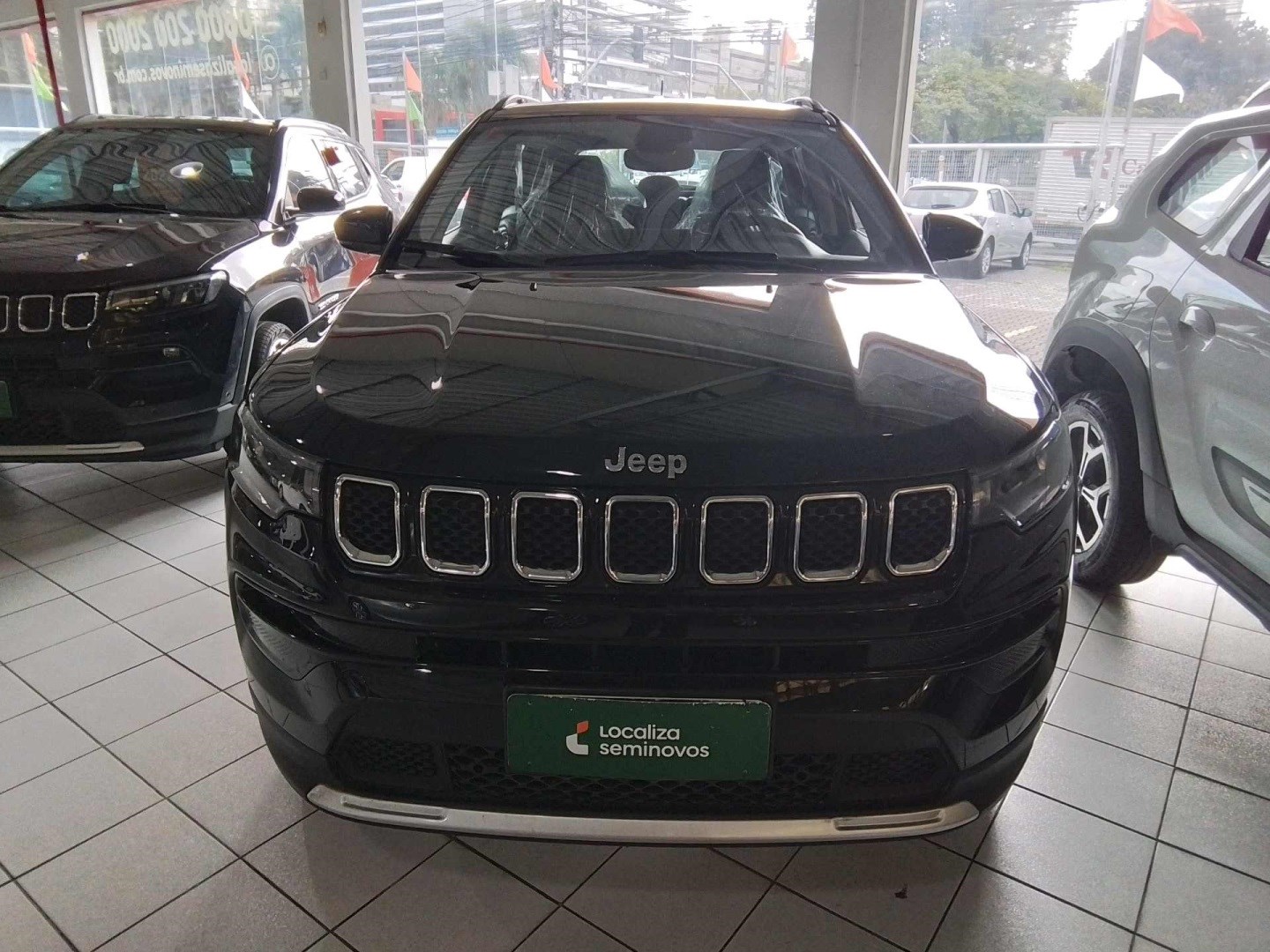 //www.autoline.com.br/carro/jeep/compass-13-t270-longitude-16v-flex-4p-turbo-automatic/2023/sao-paulo-sp/24920551