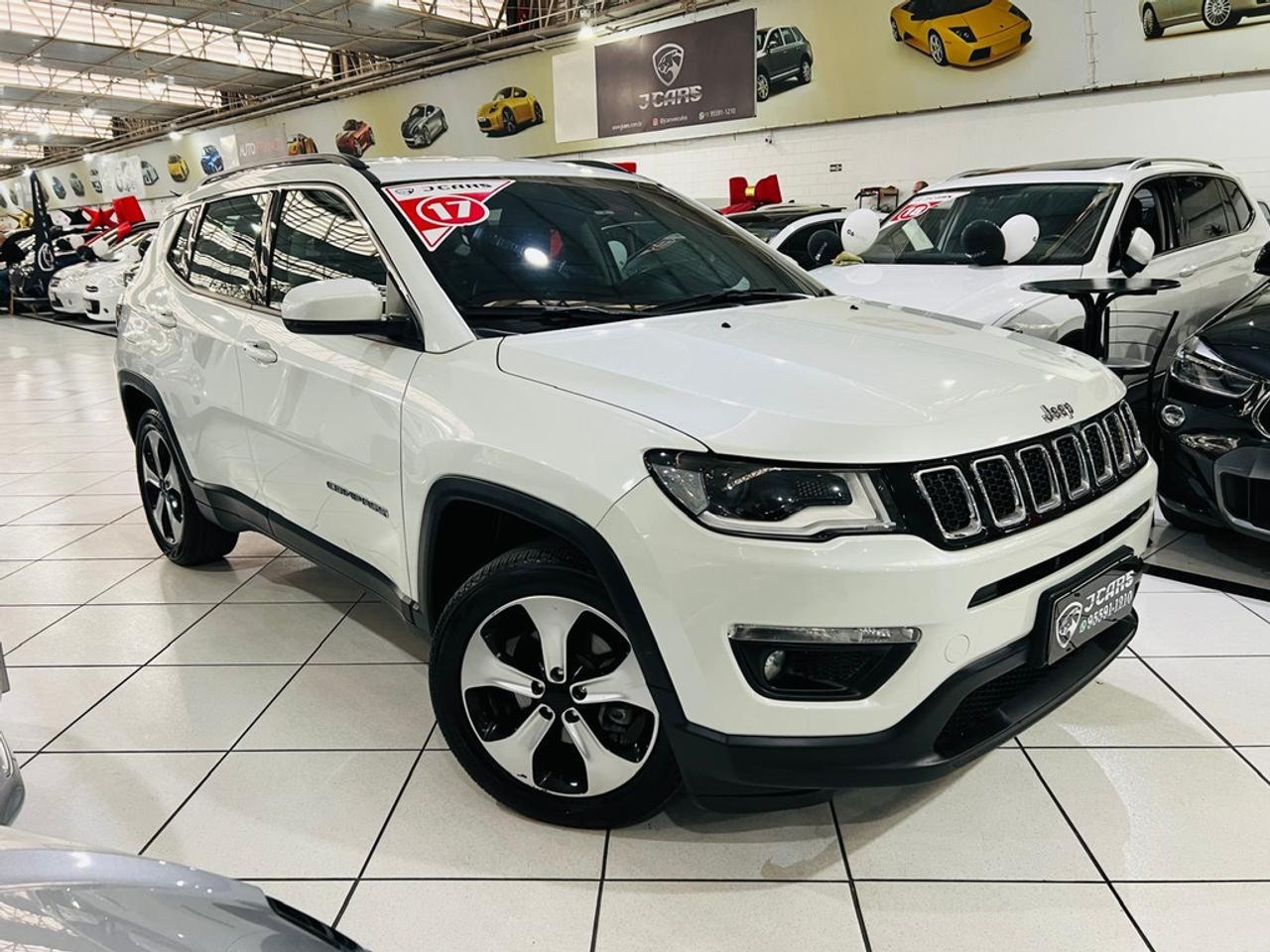 //www.autoline.com.br/carro/jeep/compass-20-longitude-16v-flex-4p-automatico/2017/sao-paulo-sp/24939071