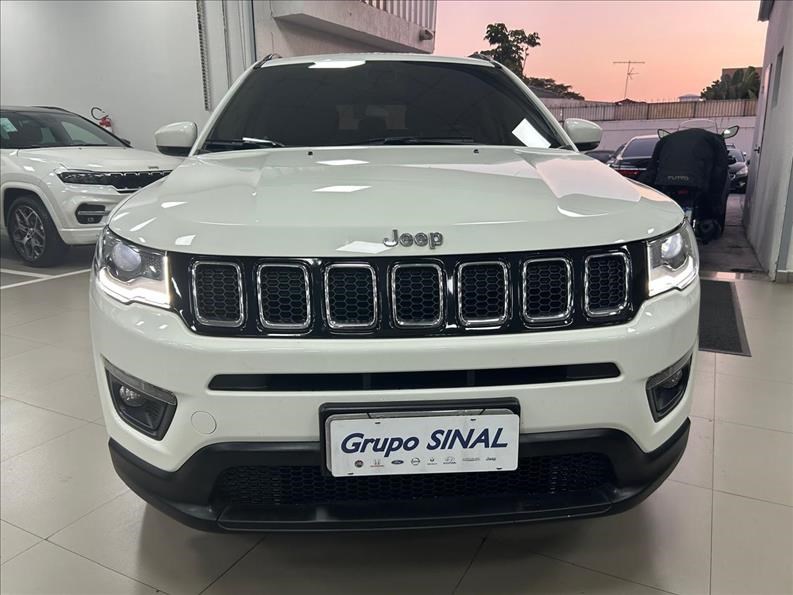 //www.autoline.com.br/carro/jeep/compass-20-longitude-16v-flex-4p-automatico/2019/sao-paulo-sp/24971445