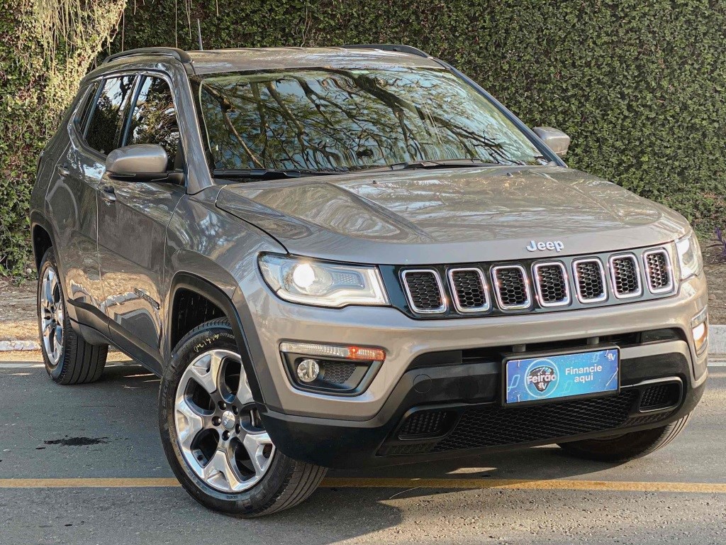 //www.autoline.com.br/carro/jeep/compass-20-longitude-16v-diesel-4p-4x4-turbo-automati/2019/itaborai-rj/25015181