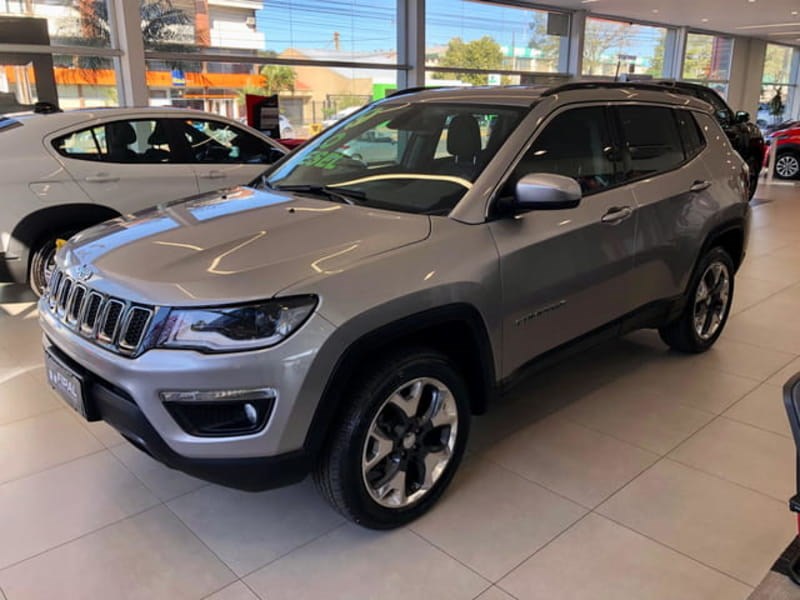 //www.autoline.com.br/carro/jeep/compass-20-longitude-16v-diesel-4p-4x4-turbo-automati/2019/cascavel-pr/25022017