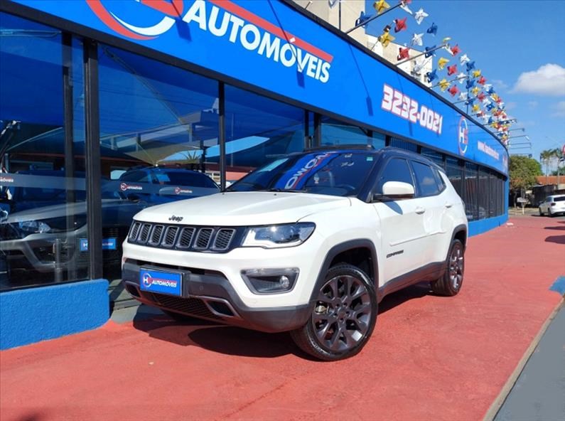 //www.autoline.com.br/carro/jeep/compass-20-serie-s-16v-diesel-4p-4x4-turbo-automatico/2021/campinas-sp/25030217