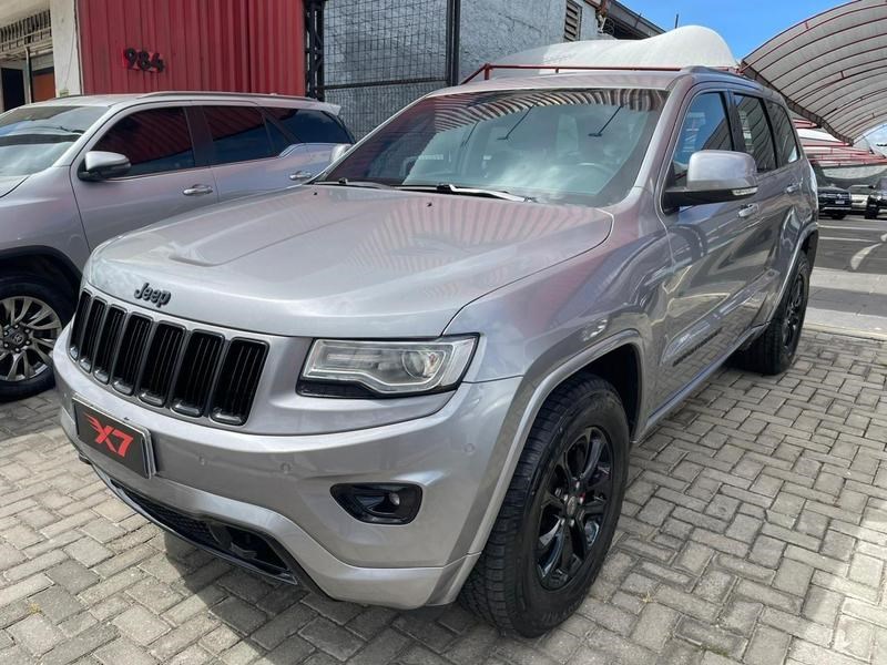 //www.autoline.com.br/carro/jeep/grand-cherokee-36-v6-laredo-24v-gasolina-4p-4x4-automatico/2015/teresina-pi/24127464