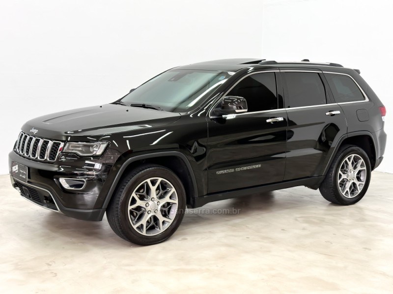 //www.autoline.com.br/carro/jeep/grand-cherokee-30-v6-limited-24v-diesel-4p-4x4-turbo-automat/2020/caxias-do-sul-rs/24292102