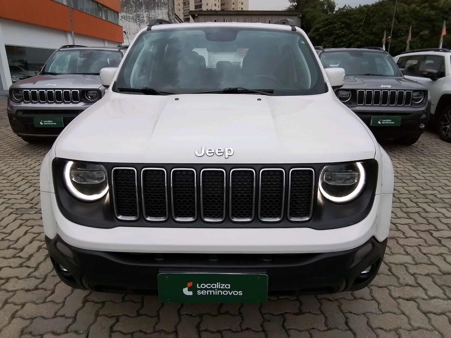 //www.autoline.com.br/carro/jeep/renegade-18-longitude-16v-flex-4p-automatico/2021/sao-paulo-sp/23913105