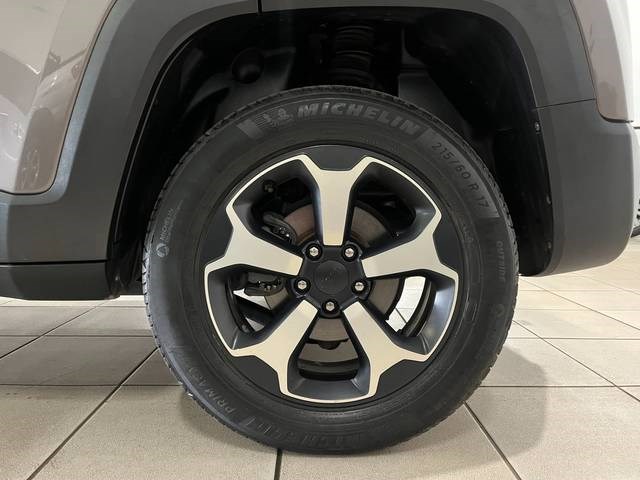 //www.autoline.com.br/carro/jeep/renegade-20-trailhawk-16v-diesel-4p-4x4-turbo-automati/2021/vilhena-ro/24419060