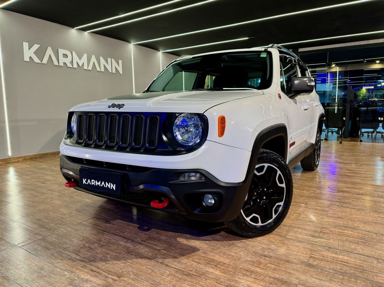 //www.autoline.com.br/carro/jeep/renegade-20-trailhawk-16v-diesel-4p-4x4-turbo-automati/2016/campinas-sp/24902488