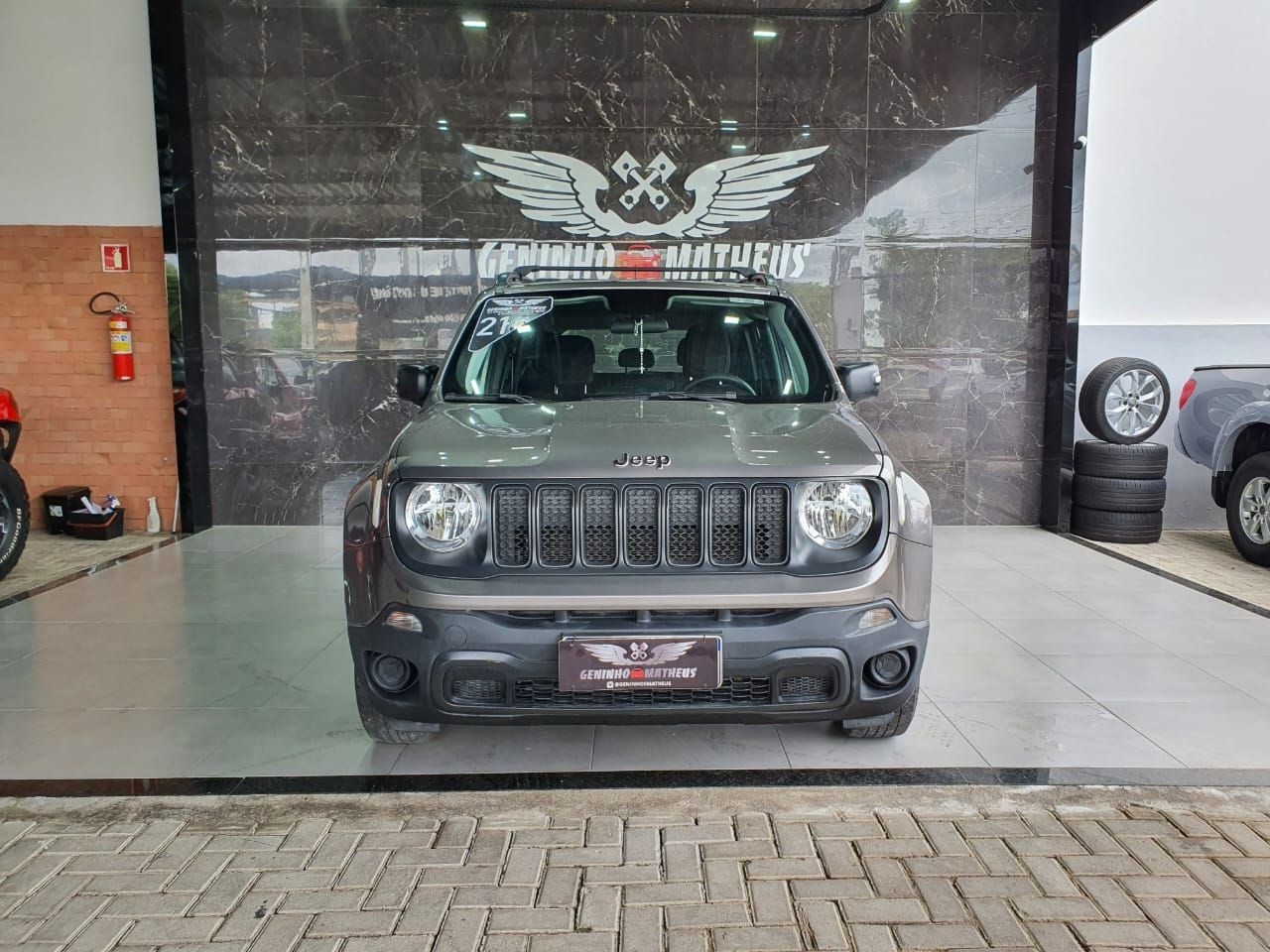 //www.autoline.com.br/carro/jeep/renegade-18-sport-16v-flex-4p-automatico/2021/campos-dos-goytacazes-rj/24920840