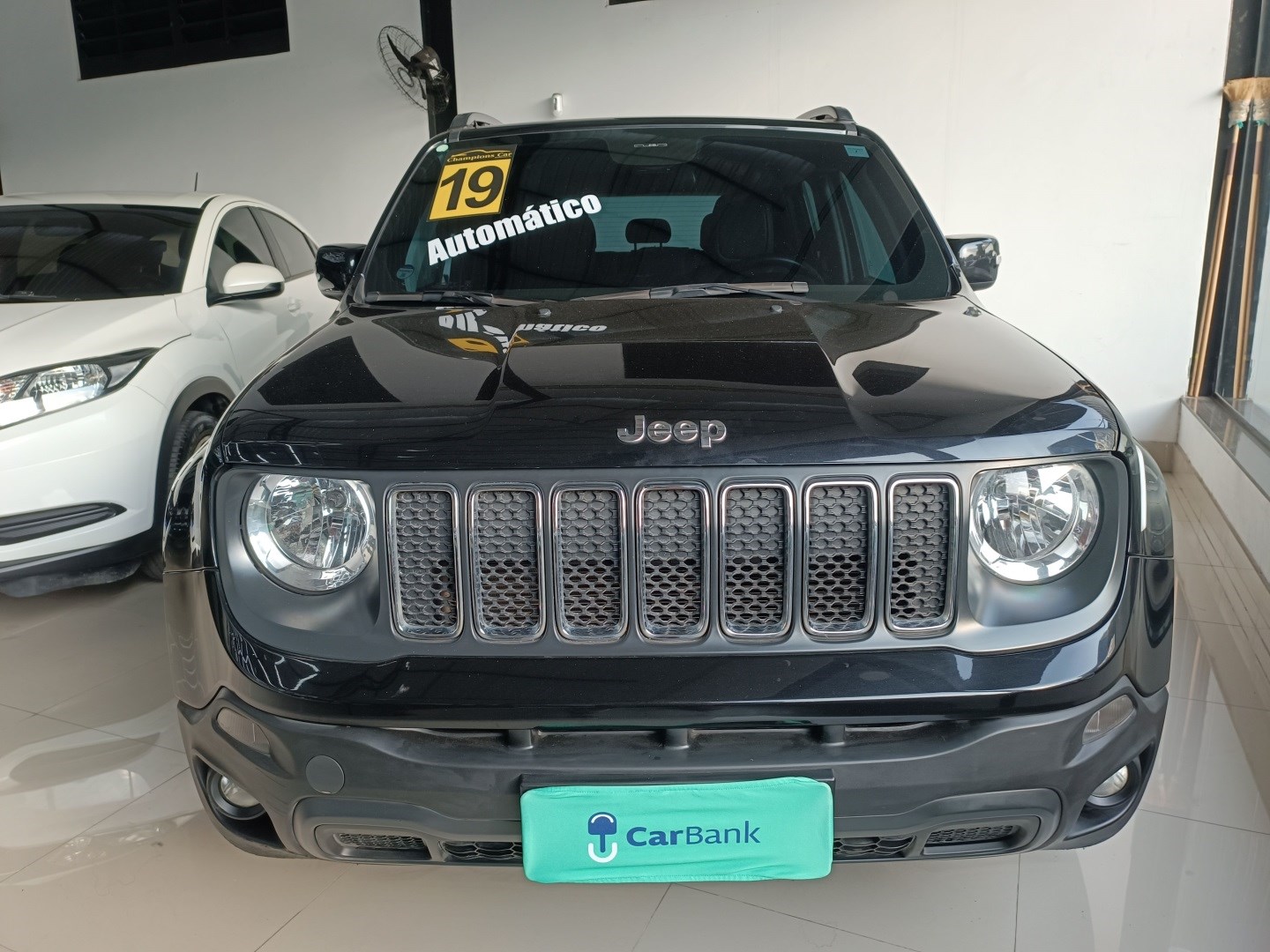 //www.autoline.com.br/carro/jeep/renegade-18-longitude-16v-flex-4p-automatico/2019/rio-de-janeiro-rj/24922638